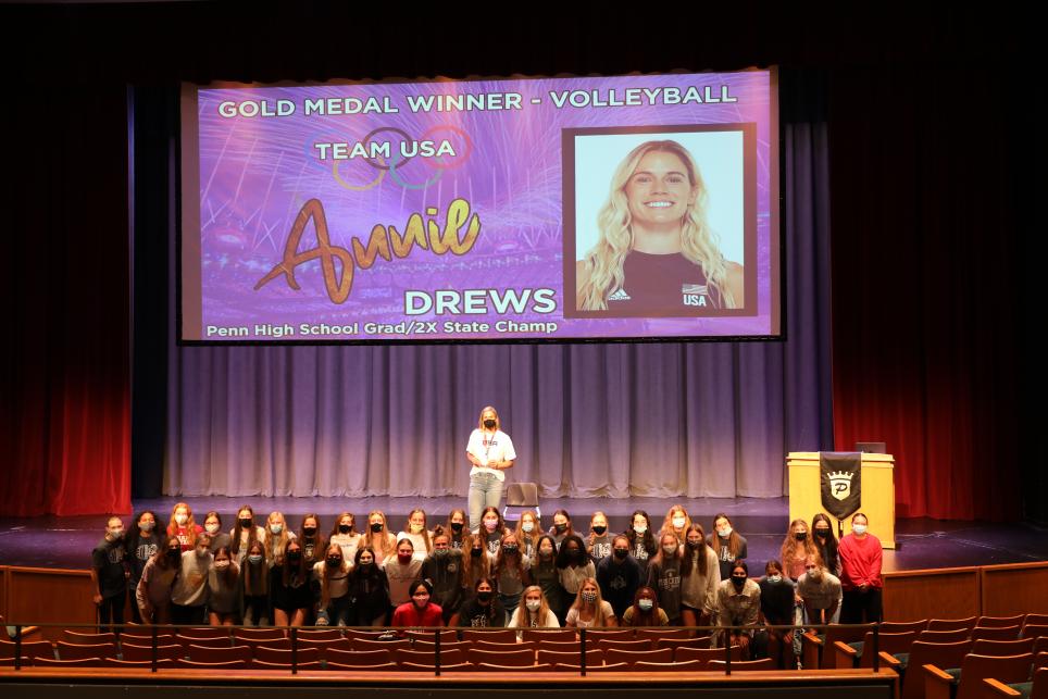 Annie Drews with Penn female student-athletes