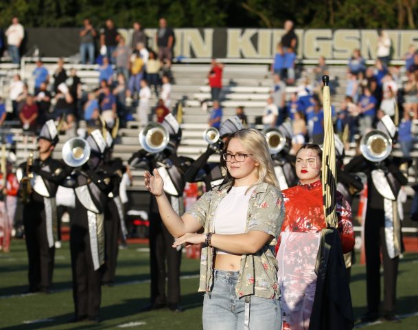 Penn and Elkhart students sign the National anthem