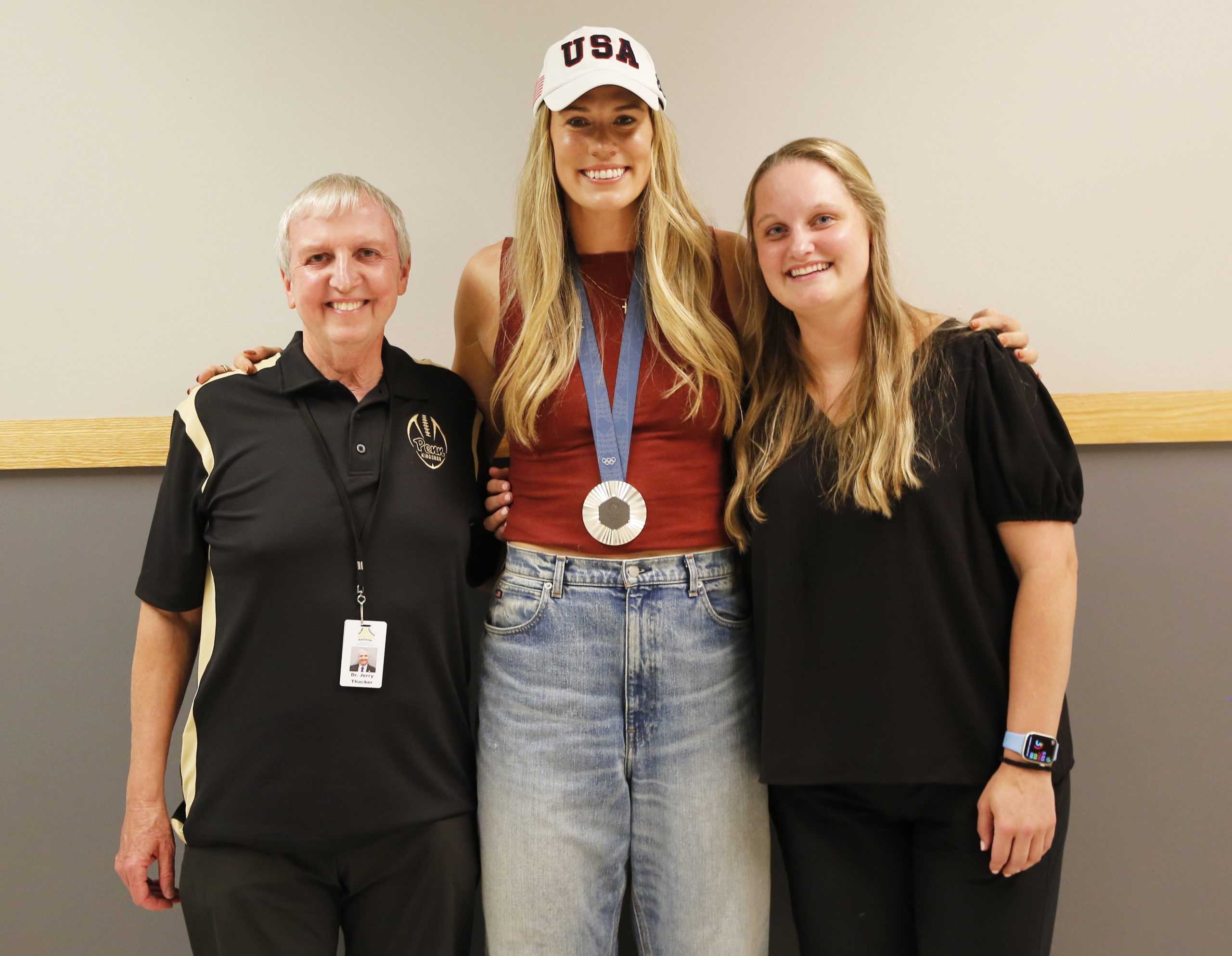 Silver Medalist & Alum Annie Drews Visits Penn Volleyball Team - Penn - How Tall Is Annie Drews: Volleyball Star’s Towering Stature